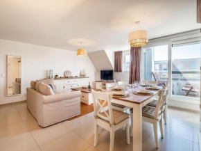 Alise 303 sunny duplex apartment in Koksijde